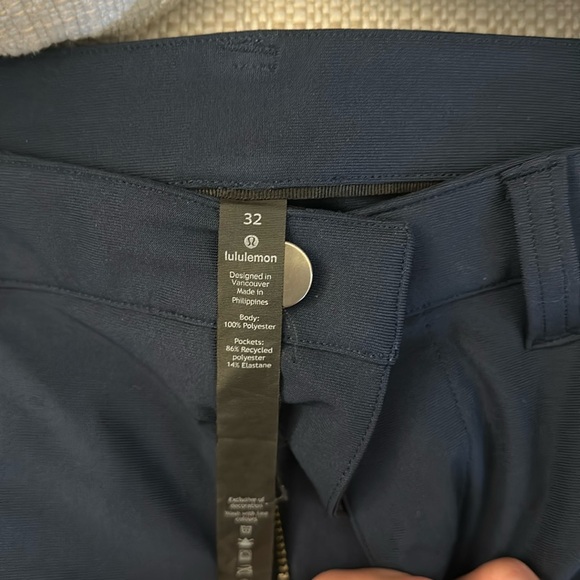 Lululemon ABC Pants Men 32x32 Classic True Navy Warpstreme - Picture 3 of 3